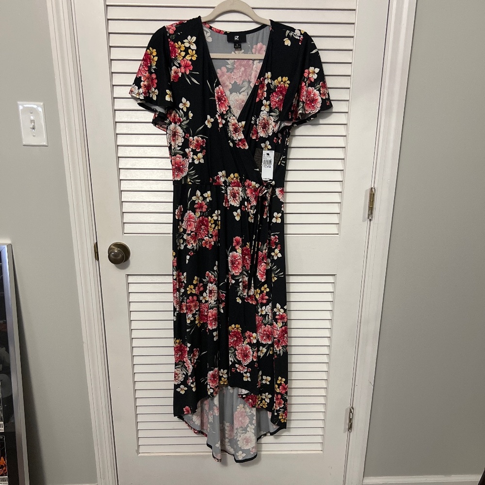 IZ Byer Floral Dress - NWT - Extra Large